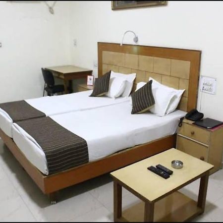 Hotel Vijay Shree Deluxe Patna  Dış mekan fotoğraf