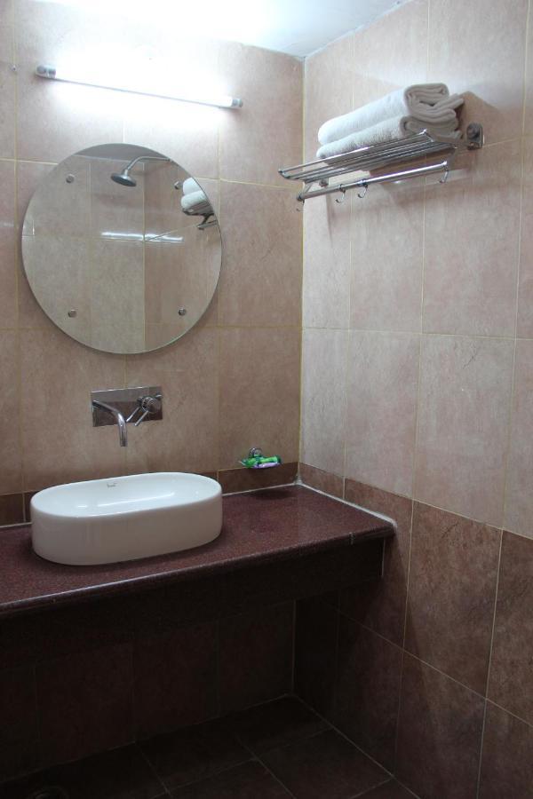 Hotel Vijay Shree Deluxe Patna  Oda fotoğraf